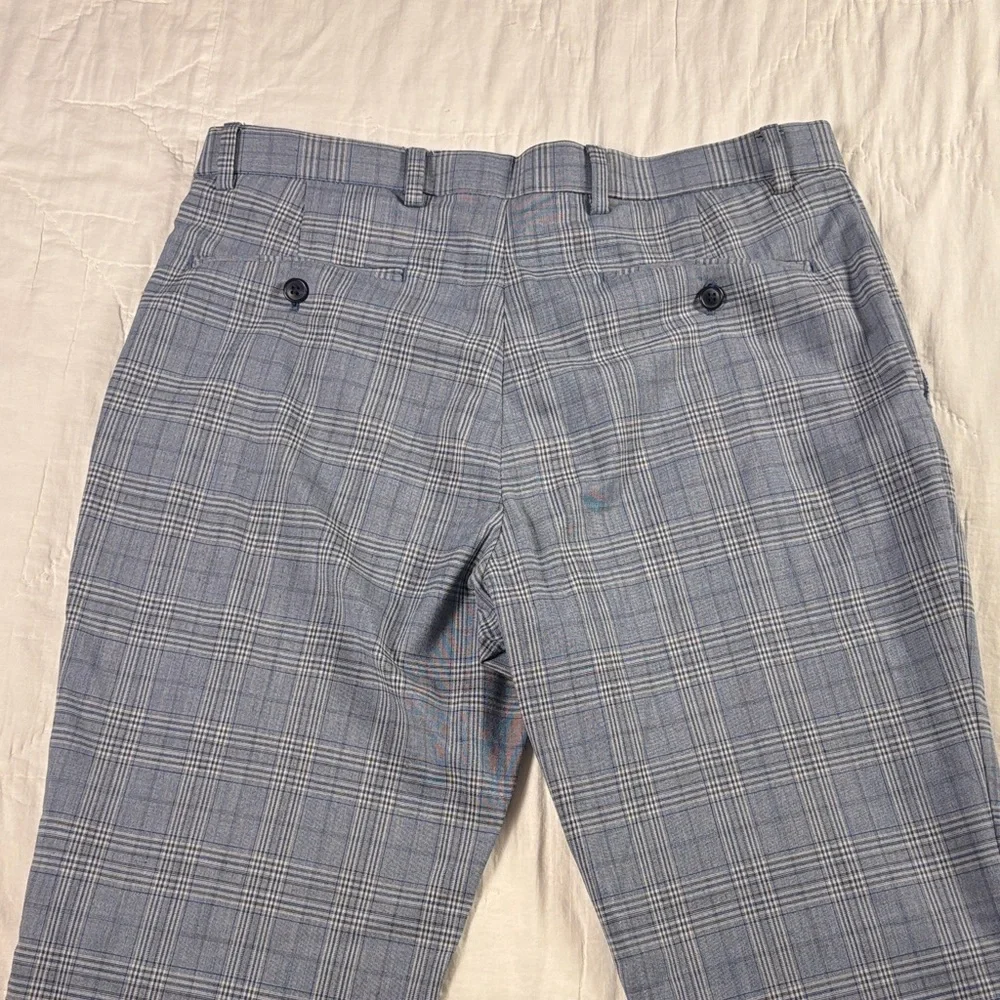 Tommy Hilfiger Men's 33x30 Blue Plaid TH Flex‎ Modern Fit Stretch Dress Pants